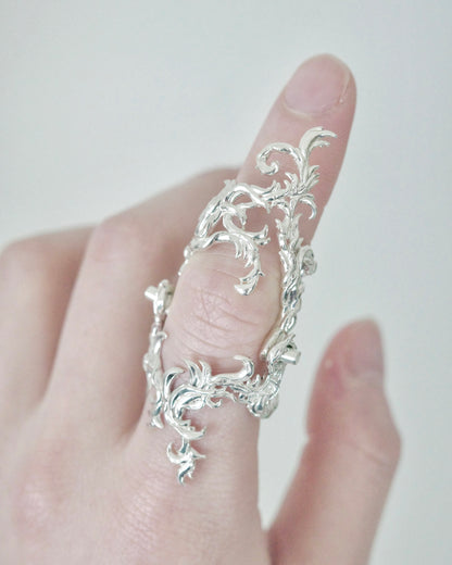 Vein-Vine ring