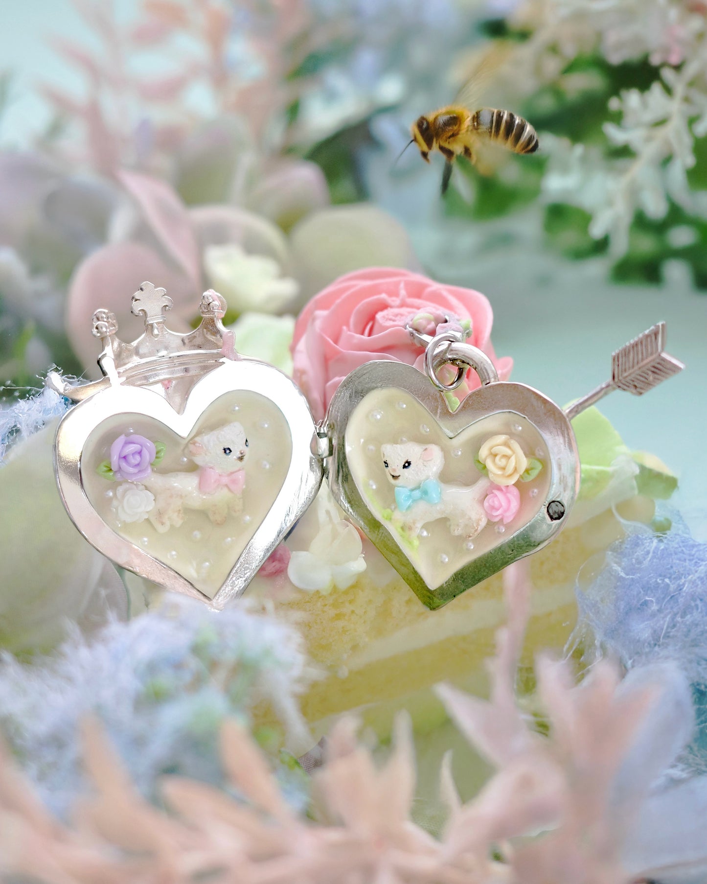 Merry and Jane w/tropicani （locket pendant）